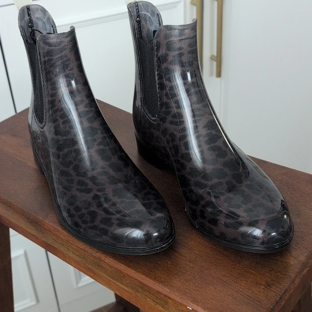 Like New Sam Edelman Black Leopard Rain Boots Size 9 - Picture 4 of 8